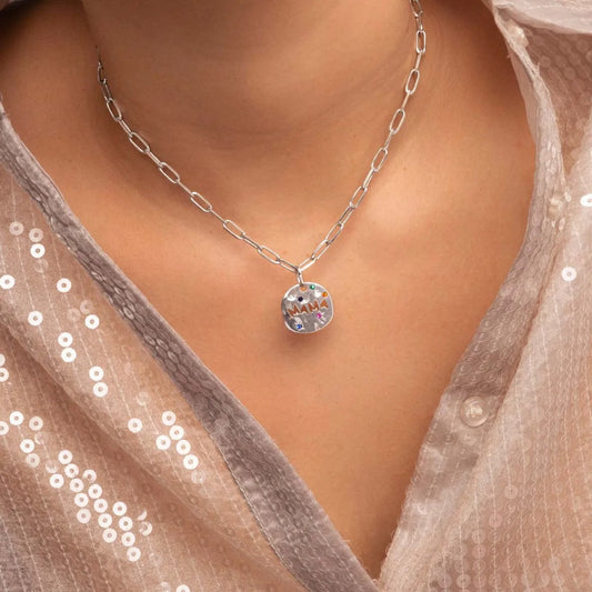 Regalo para Mamá: Collar de Moda con Colgante Circular y Brillo