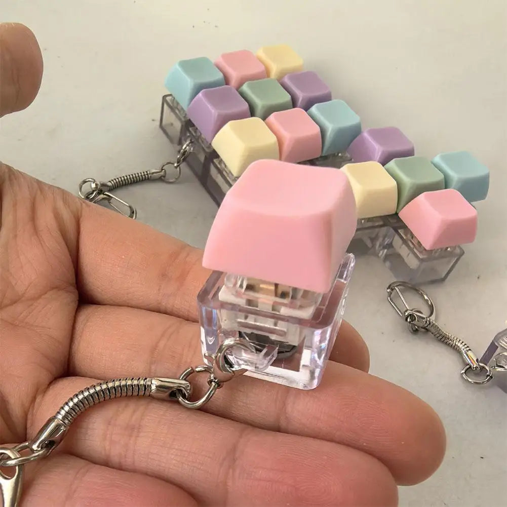 Mini Teclado Antiestrés con Llavero (Fidget Clicker)