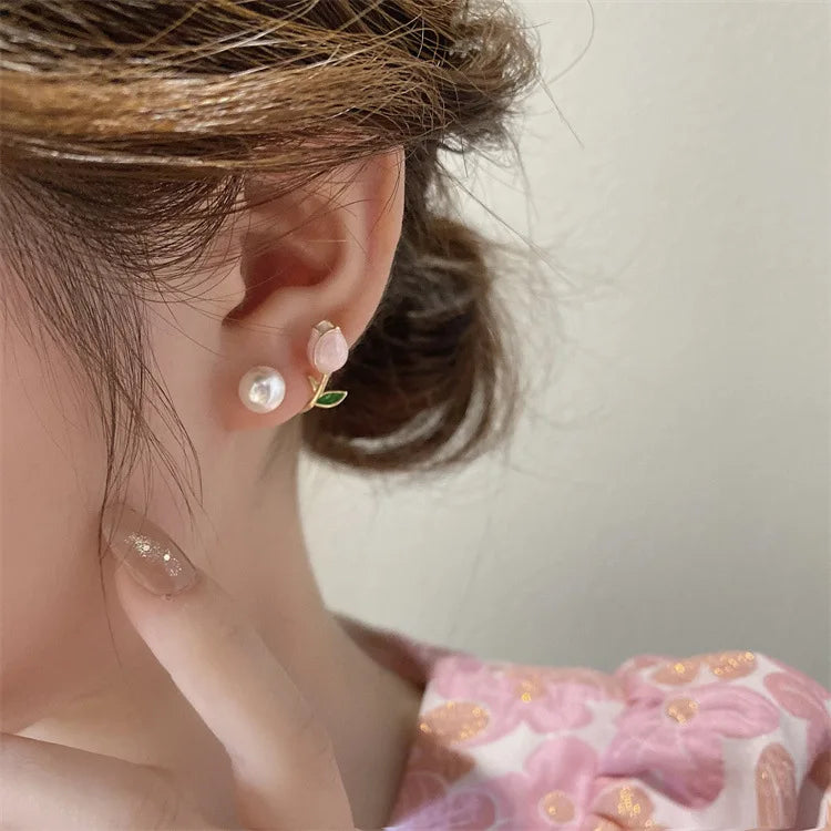 Pendientes Flor Tulipán con Perla – Estilo Romántico