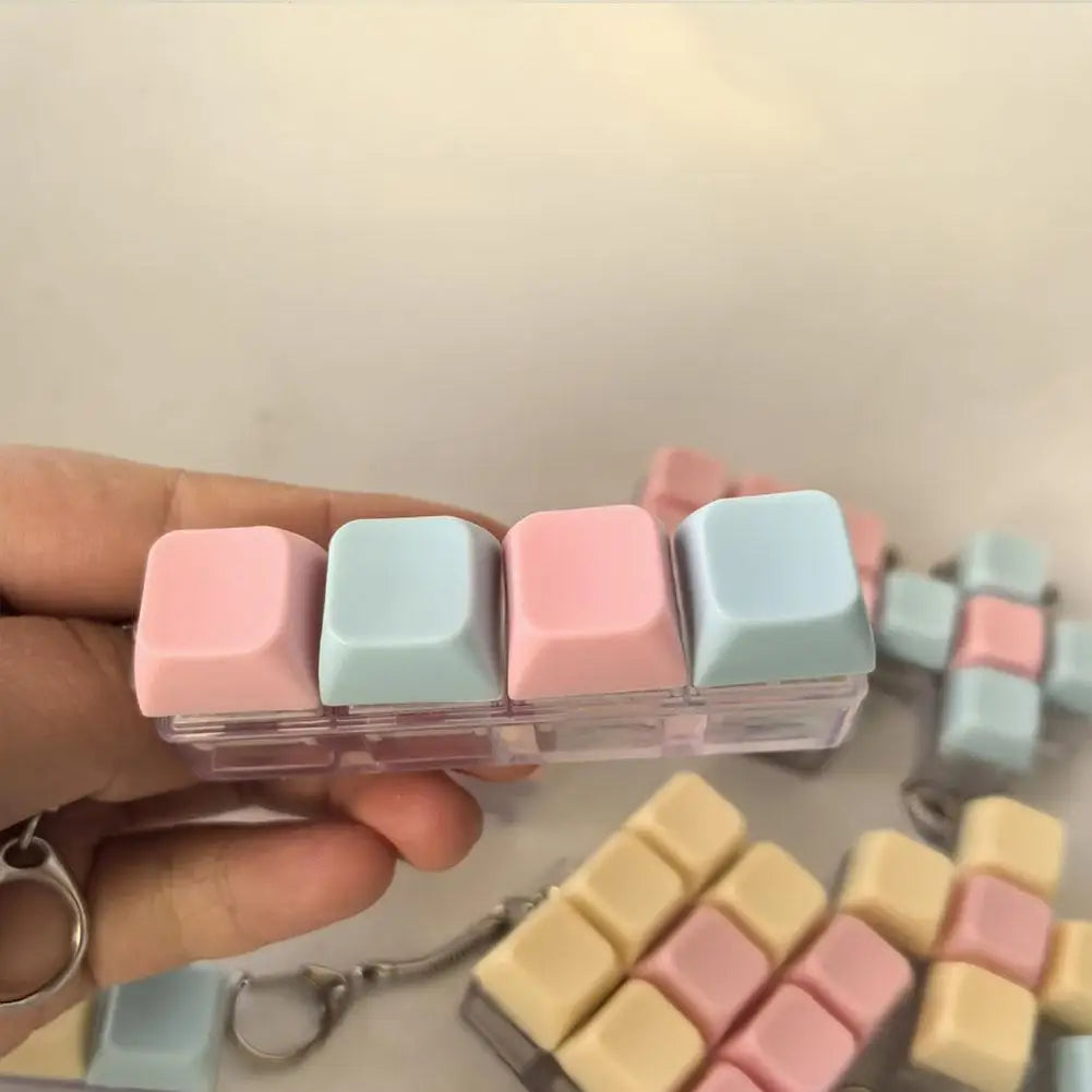 Mini Teclado Antiestrés con Llavero (Fidget Clicker)