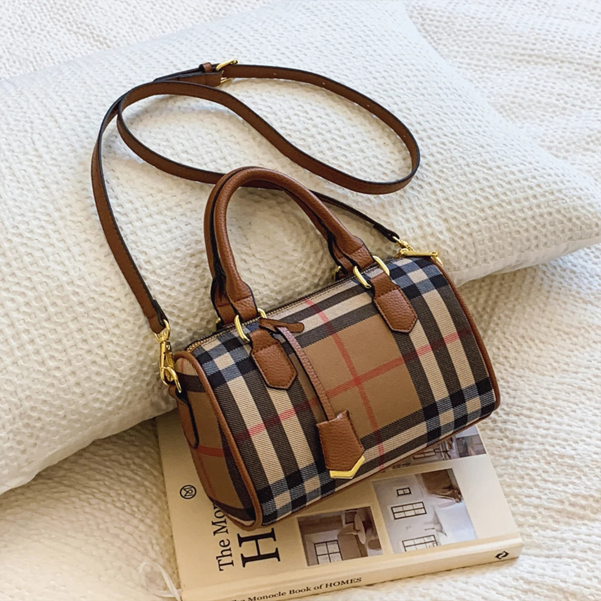 Bolsa Crossbody Cuadros Clásicos – Mini Bolsa Elegante de PU