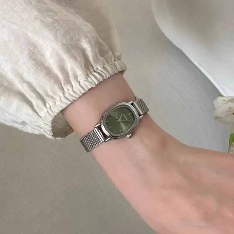 Reloj Elegante de Pulsera para Mujer – Estilo Minimalista