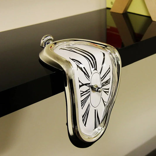 Reloj Derretido Estilo Dalí Decoración Surrealista - Decoración Creativa para Hogar