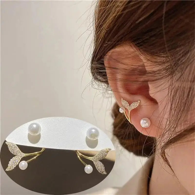 Aretes Tulipán con Moño – Plata y Flor Blanca, Elegantes