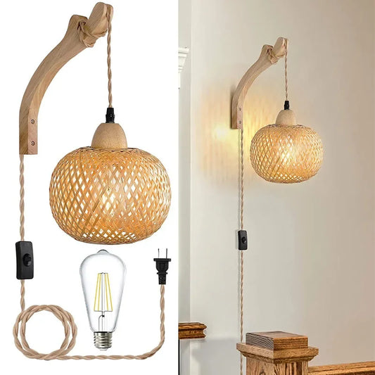 Lámpara de Pared de Bambú Estilo Boho con Pantalla Tejida