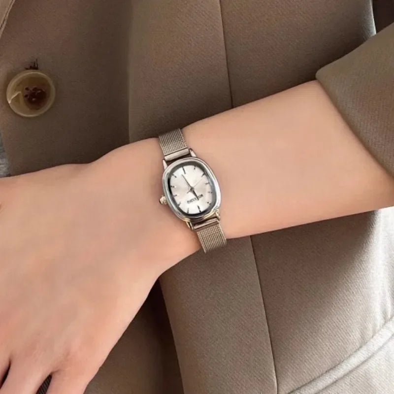 Reloj Elegante de Pulsera para Mujer – Estilo Minimalista