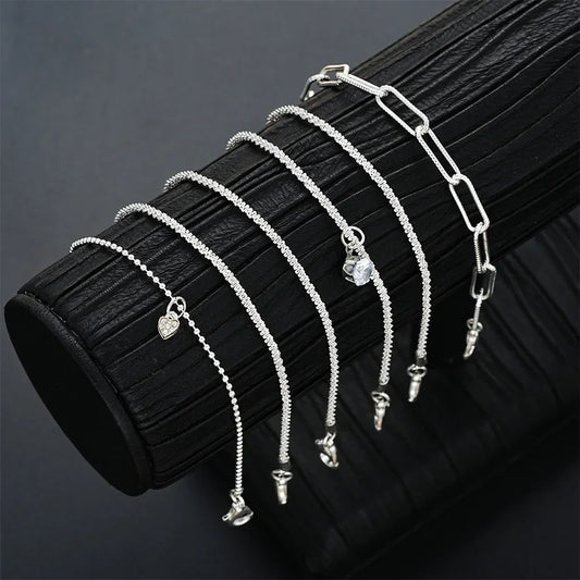 Pulsera Fina con Destellos – Accesorio de Noche, Look Glam