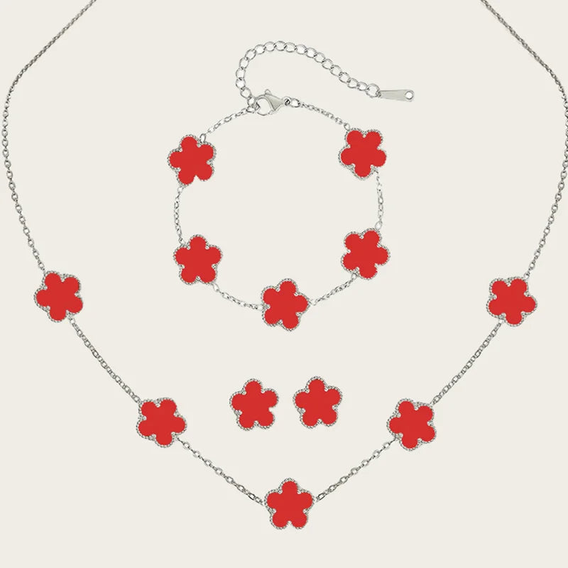 Set de Joyería Trébol Elegante – Collar, Pulsera y Aretes