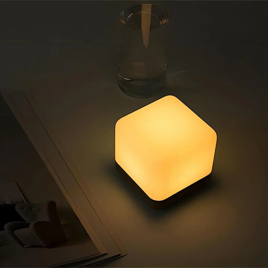 Lámpara Nocturna LED Recargable con Temporizador