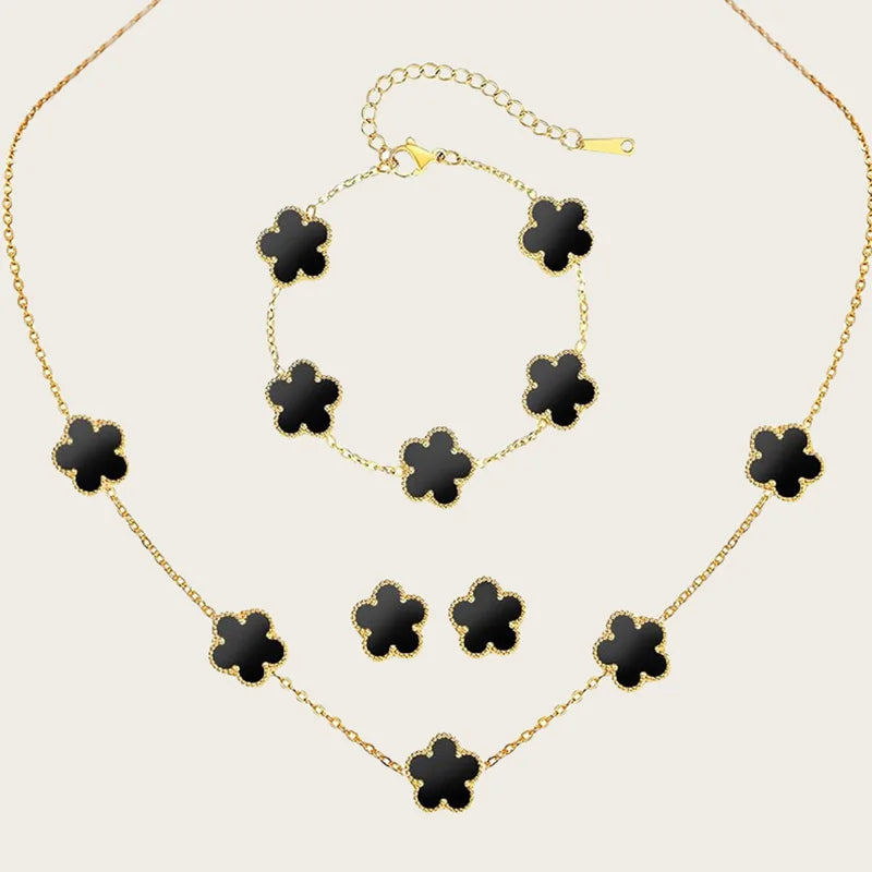 Set de Joyería Trébol Elegante – Collar, Pulsera y Aretes