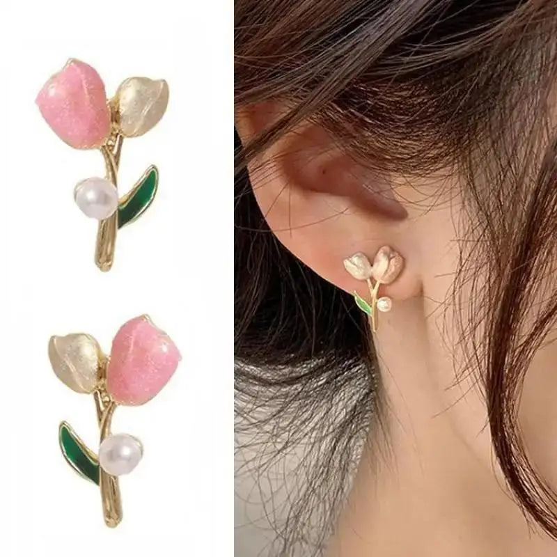Aretes Tulipán con Moño – Plata y Flor Blanca, Elegantes