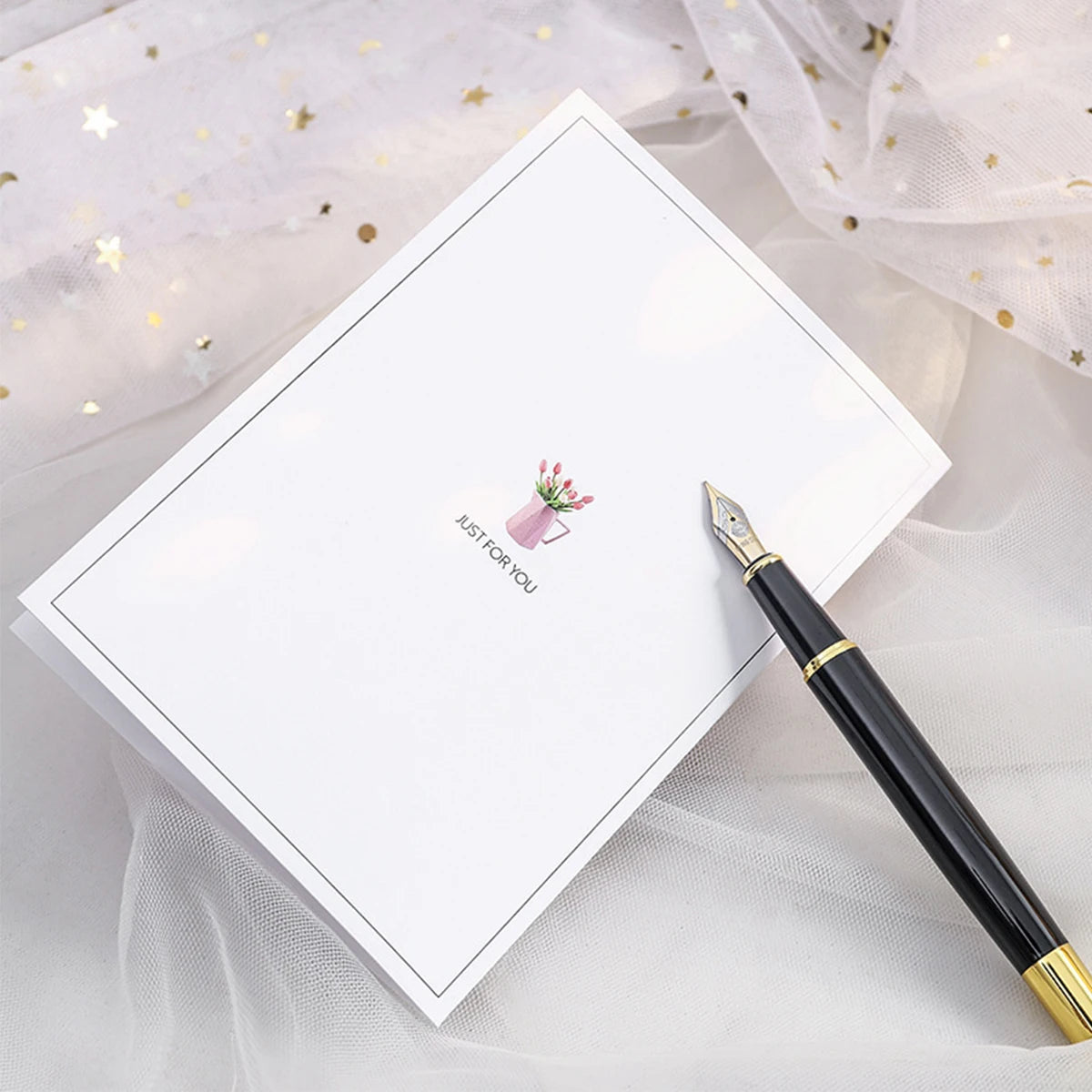 Tarjeta Artesanal de Agradecimiento con Flores Eternas - Diseño Elegante