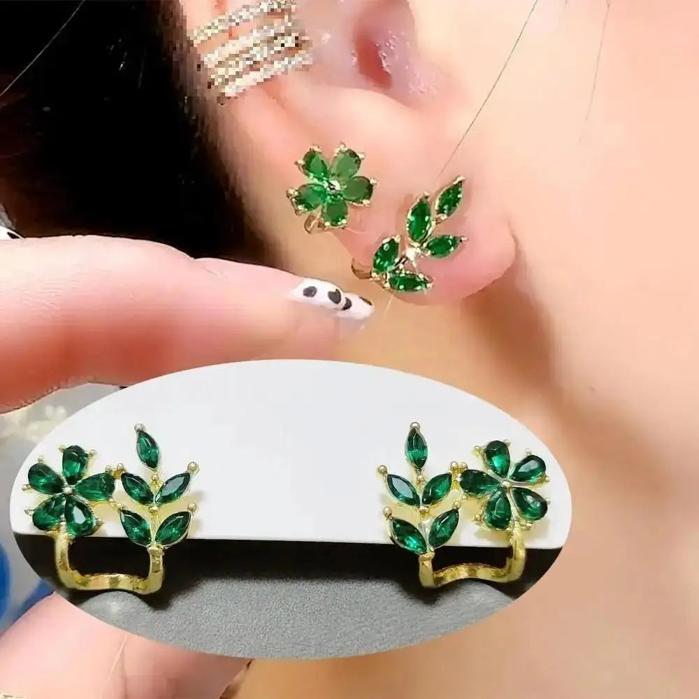 Aretes Tulipán con Moño – Plata y Flor Blanca, Elegantes