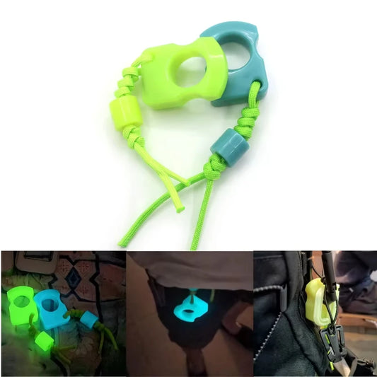 Herramienta de Supervivencia Nocturna - Anillo Protector y Llavero EDC