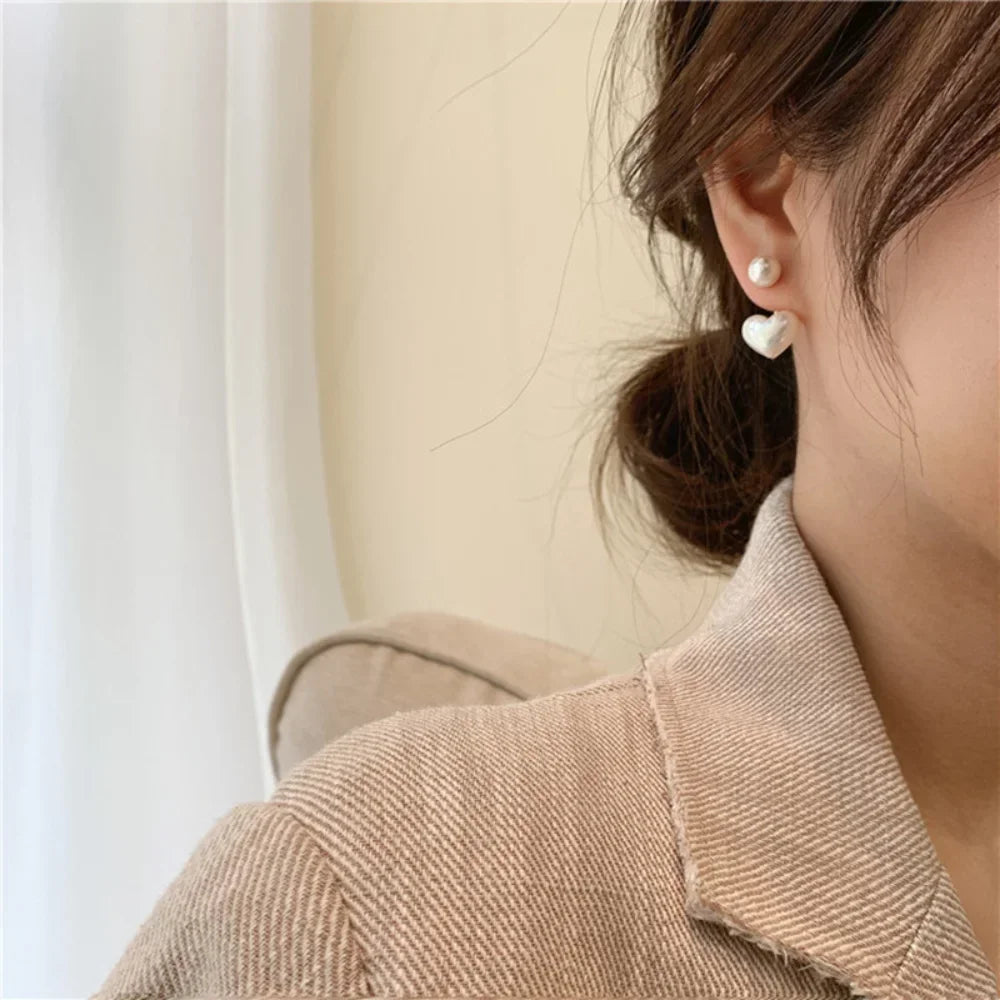 Aretes Colgantes Corazón Perlado – Estilo Romántico