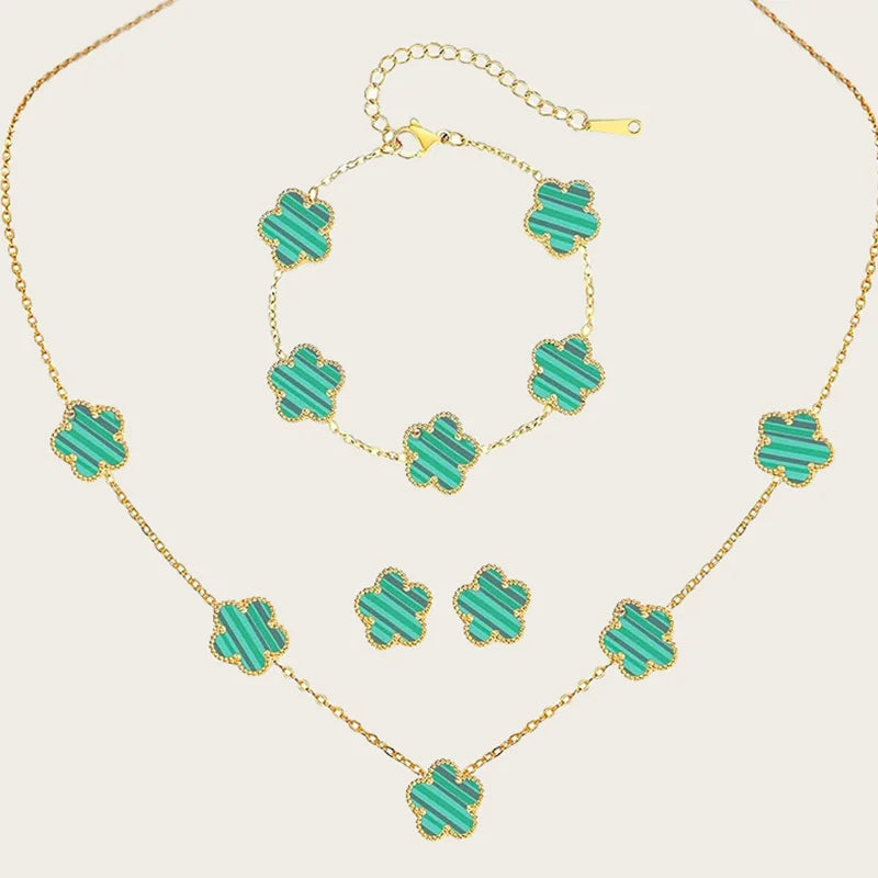 Set de Joyería Trébol Elegante – Collar, Pulsera y Aretes
