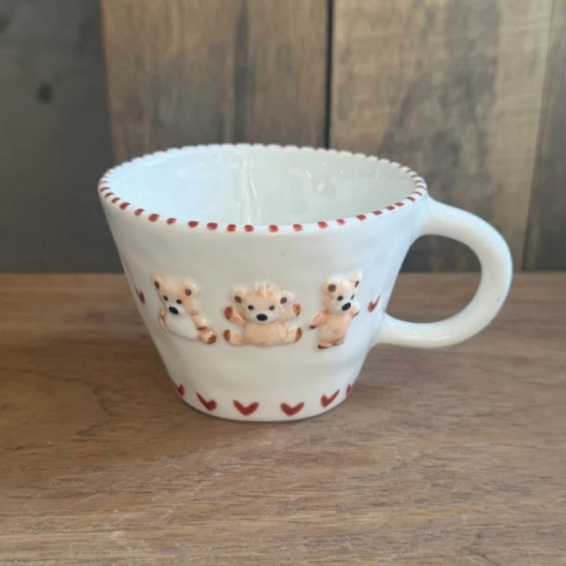 Taza de Cerámica con Relieve "Hand-drawn" - Diseño de Ositos y Corazones